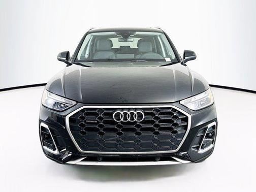 2022 Audi Q5 45 S line Premium