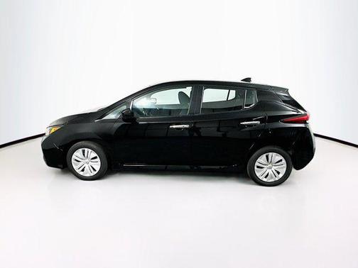 2024 Nissan Leaf S