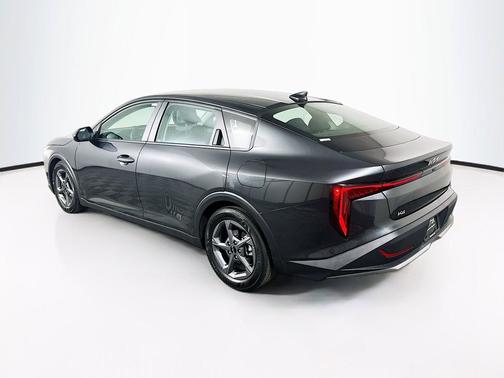 Interstellar Gray 2025 Kia K4 LXS