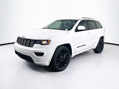 2021 Jeep Grand Cherokee Laredo