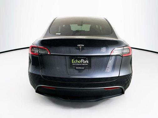 2024 Tesla Model Y Long Range Dual Motor All-Wheel Drive