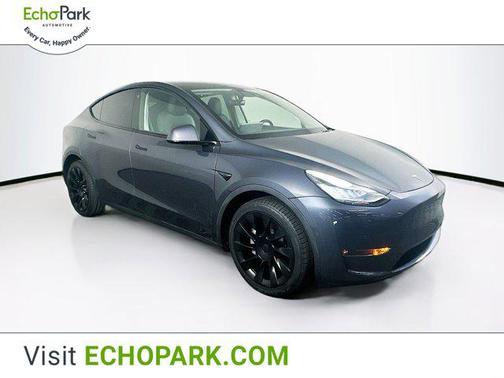 2022 Tesla Model Y Long Range Dual Motor All-Wheel Drive
