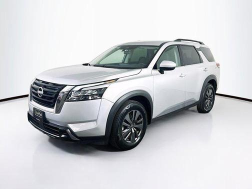 2024 Nissan Pathfinder SV 4WD