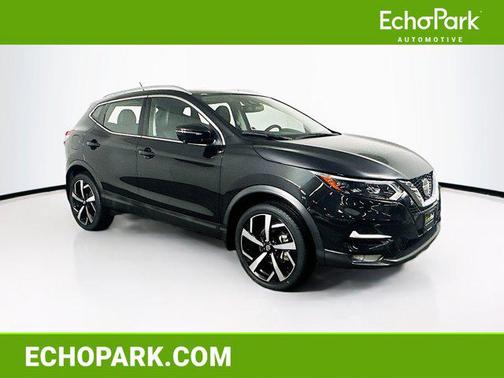 2022 Nissan Rogue Sport SL