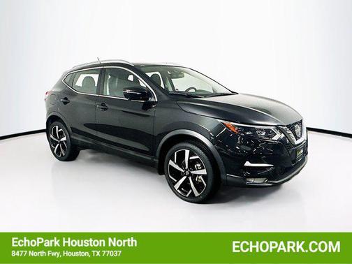 2022 Nissan Rogue Sport SL