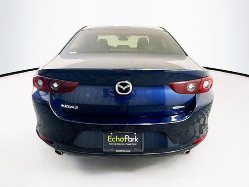 2023 Mazda Mazda3 FWD w/Preferred Package