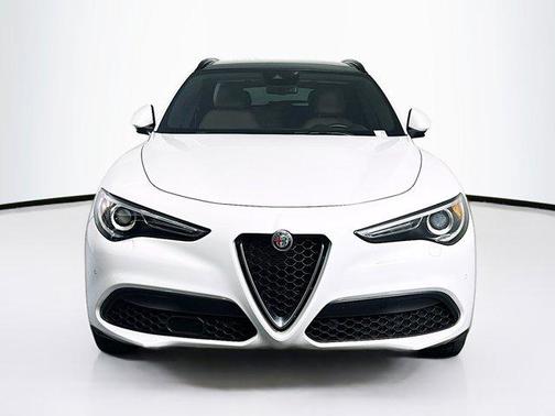 2022 Alfa Romeo Stelvio Ti