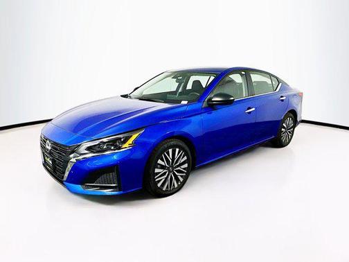 Bluestone Pearl 2025 Nissan Altima SV FWD