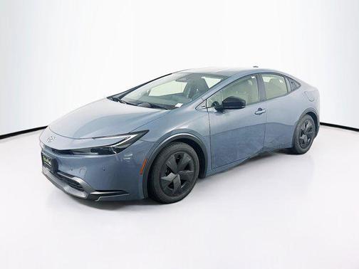 2023 Toyota Prius LE
