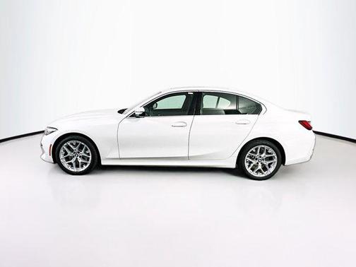 2025 BMW 330 i