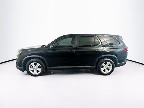 2023 Honda Pilot 2WD LX