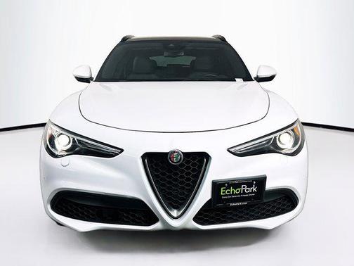 2022 Alfa Romeo Stelvio Ti