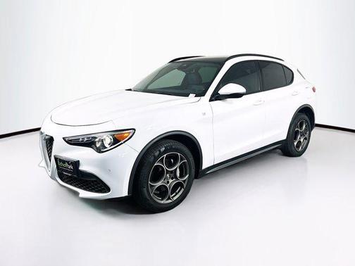2022 Alfa Romeo Stelvio Ti