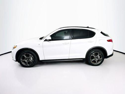 2022 Alfa Romeo Stelvio Ti