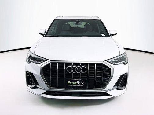 2024 Audi Q3 Premium 45 TFSI S line quattro Tiptronic