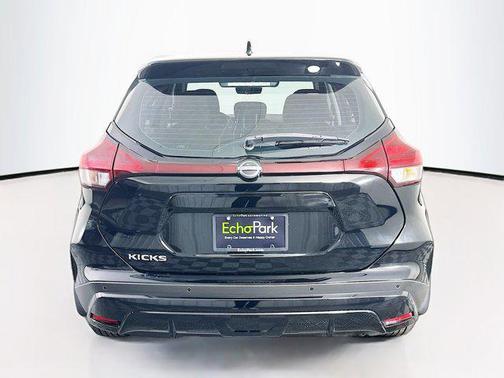 2023 Nissan Kicks S