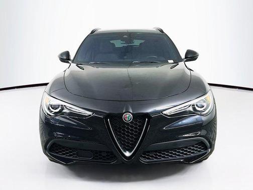 2022 Alfa Romeo Stelvio Ti