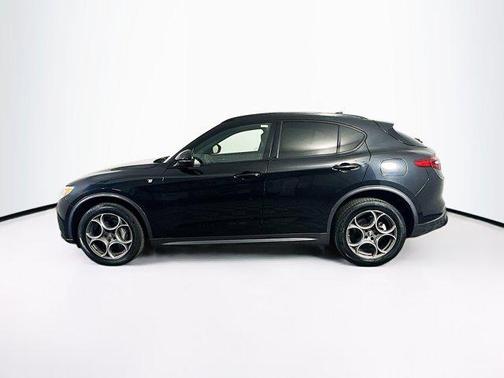 2022 Alfa Romeo Stelvio Ti