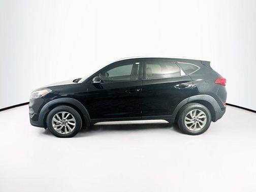 2017 Hyundai TUCSON SE Plus