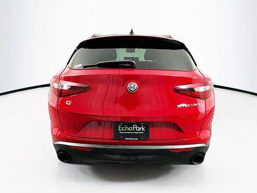2022 Alfa Romeo Stelvio Sprint