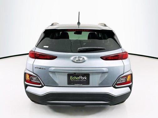 2020 Hyundai KONA SEL