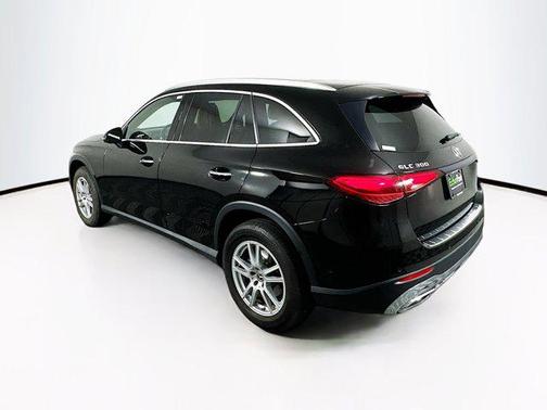 2023 Mercedes-Benz GLC 300 Base