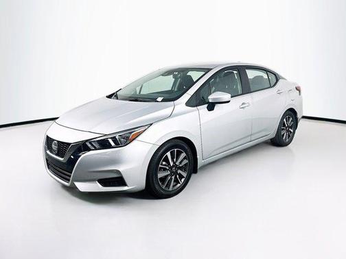 2022 Nissan Versa 1.6 SV