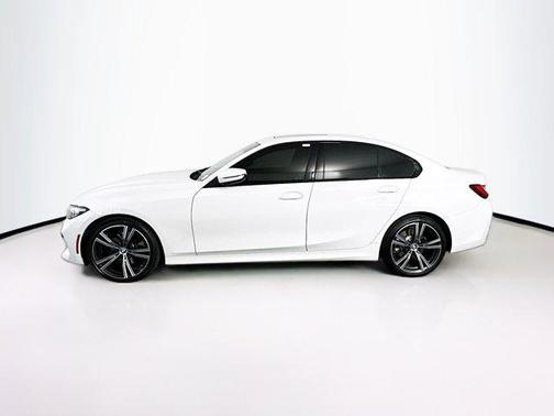 2023 BMW 330 330i