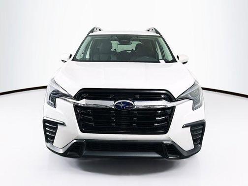 Crystal White Pearl 2025 Subaru Ascent Premium 7-Passenger