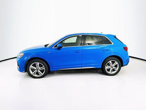 2022 Audi Q3 45 S line Premium Plus
