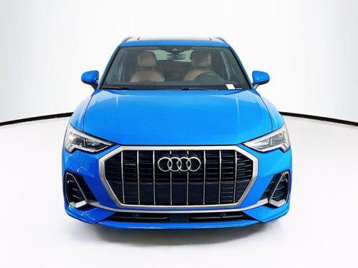 2022 Audi Q3 45 S line Premium Plus