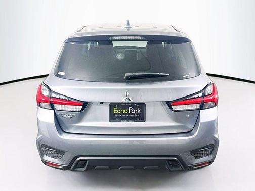 2025 Mitsubishi Outlander Sport SE