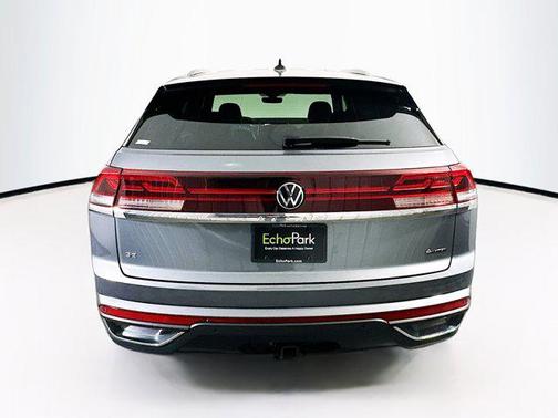 2025 Volkswagen Atlas Cross Sport 2.0T SE w/Technology 4MOTION