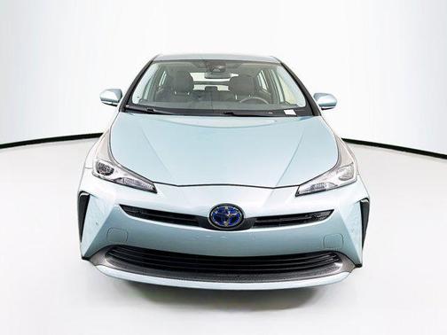 2021 Toyota Prius LE