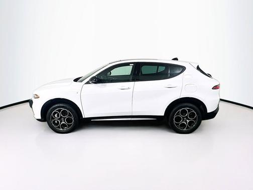 Alfa White 2024 Alfa Romeo Tonale Ti EAWD