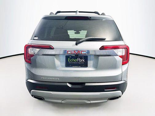 2023 GMC Acadia FWD SLT