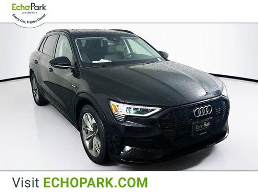 2021 Audi e-tron Premium Plus