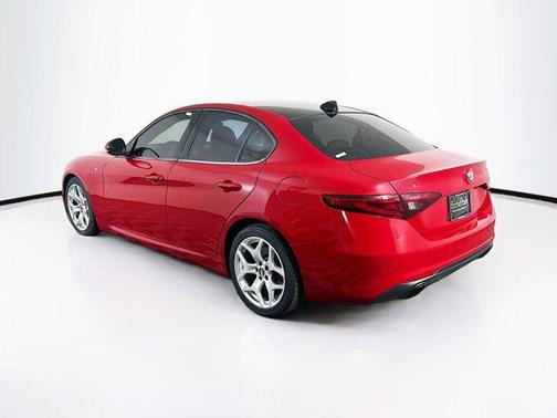 2022 Alfa Romeo Giulia Ti
