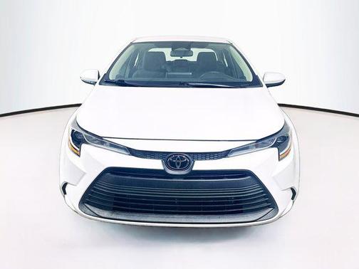 Ice Cap 2024 Toyota Corolla LE
