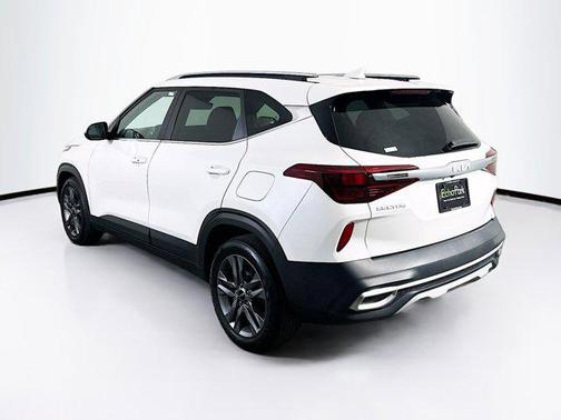 2023 Kia Seltos S