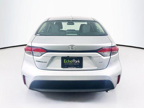 Classic Silver Metallic 2024 Toyota Corolla LE