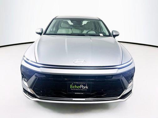 Aero Silver 2025 Hyundai SONATA SEL