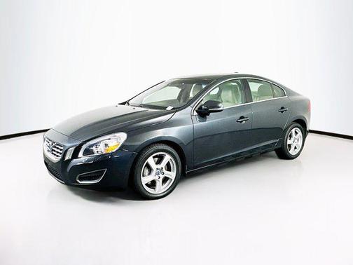 2013 Volvo S60 T5 Premier