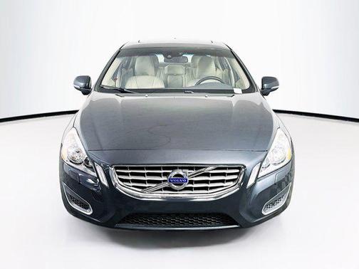 2013 Volvo S60 T5 Premier