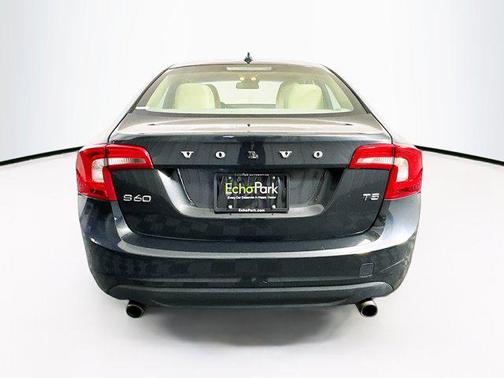 2013 Volvo S60 T5 Premier