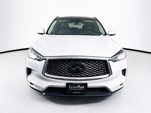 2024 INFINITI QX50 LUXE