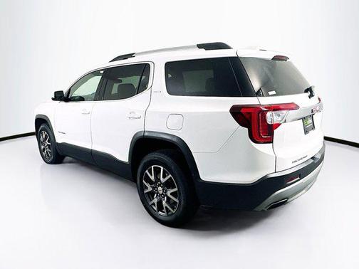 2023 GMC Acadia AWD SLT