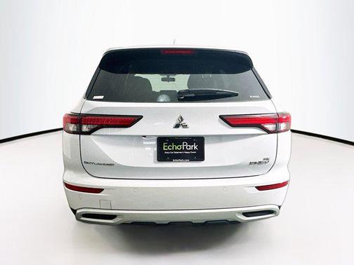 2023 Mitsubishi Outlander PHEV SE S-AWC