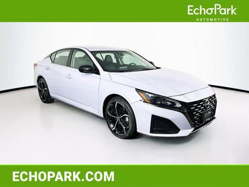 2024 Nissan Altima SR FWD