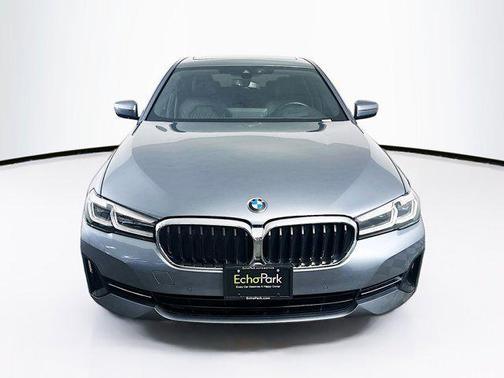 2022 BMW 530 i